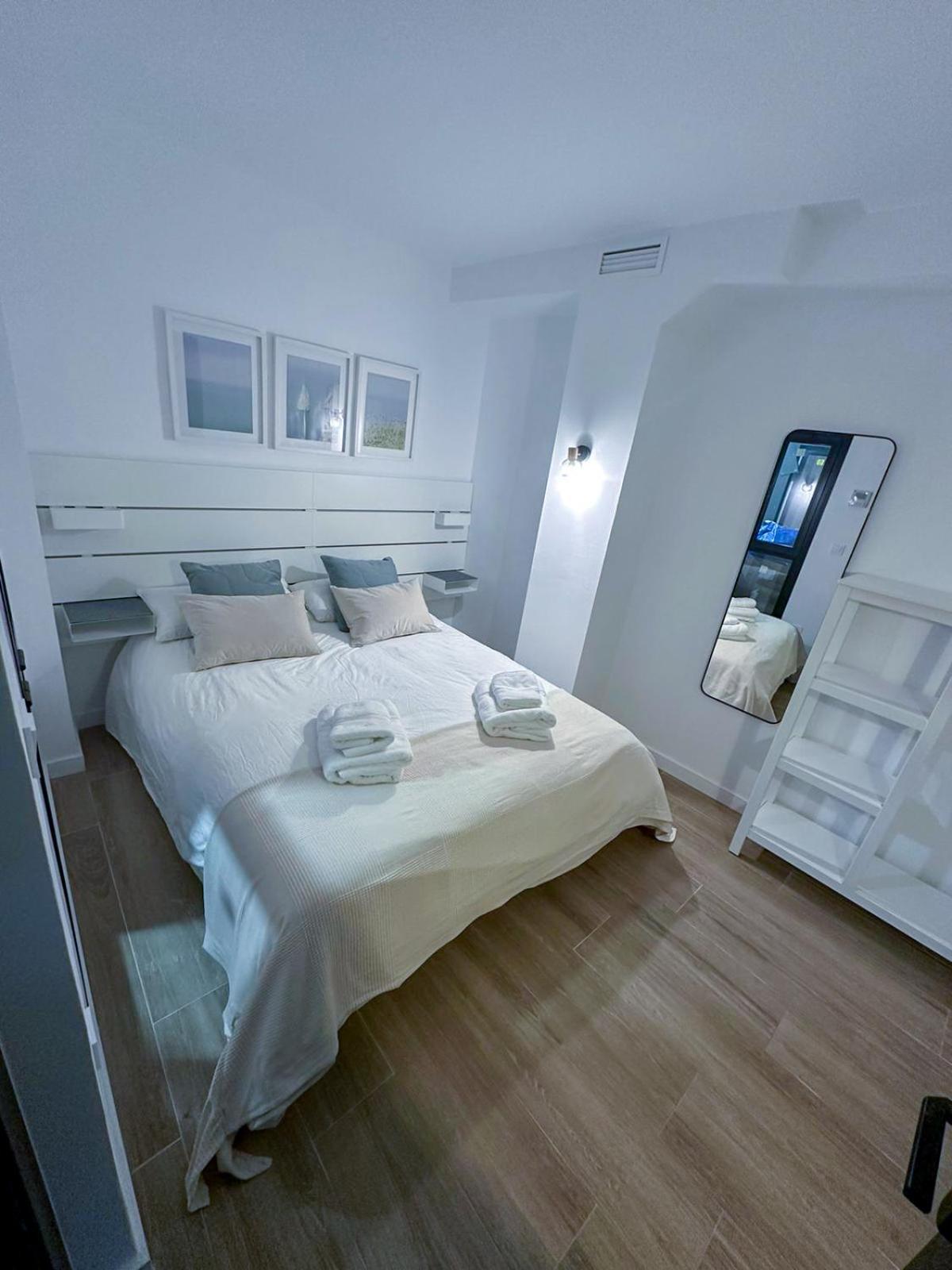 Zur Boutique Hostel Fuengirola Exterior photo