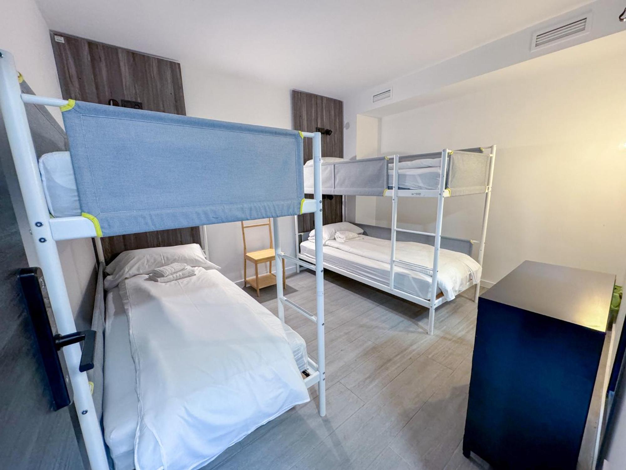 Zur Boutique Hostel Fuengirola Exterior photo